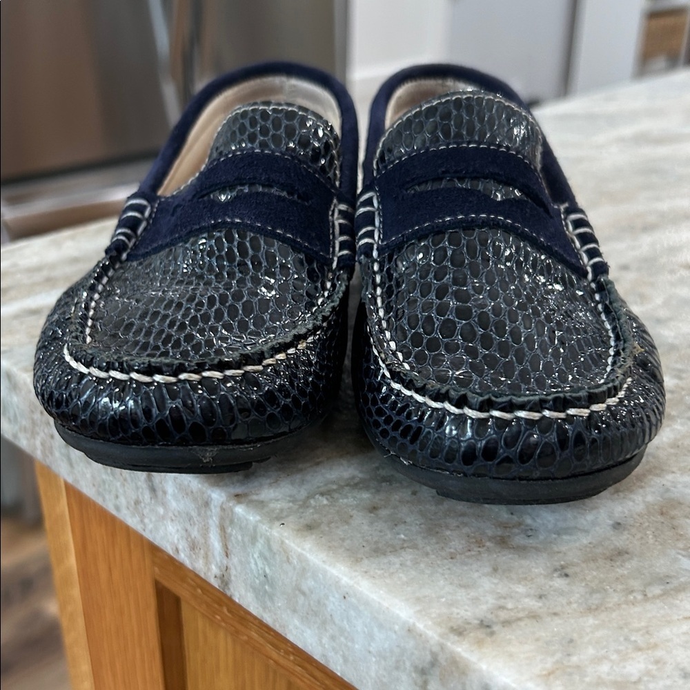 Dar2 Leather Moccasin Style Penny Loafer Shoes size 33 kids blue patent - Picture 5 of 13